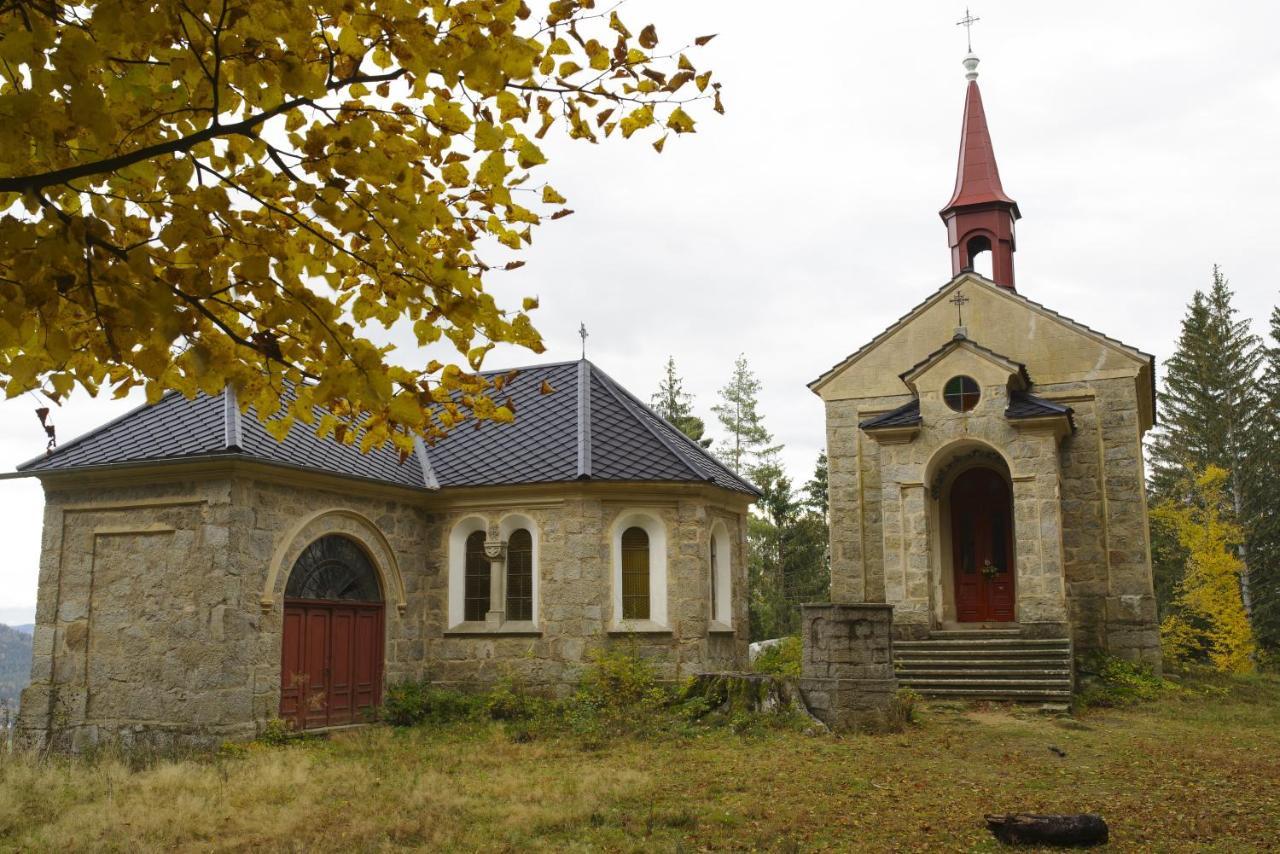 Penzion U Candru Vyšší Brod Exteriör bild