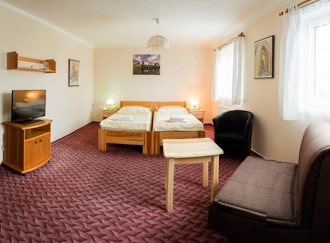 Penzion U Candru Vyšší Brod Exteriör bild