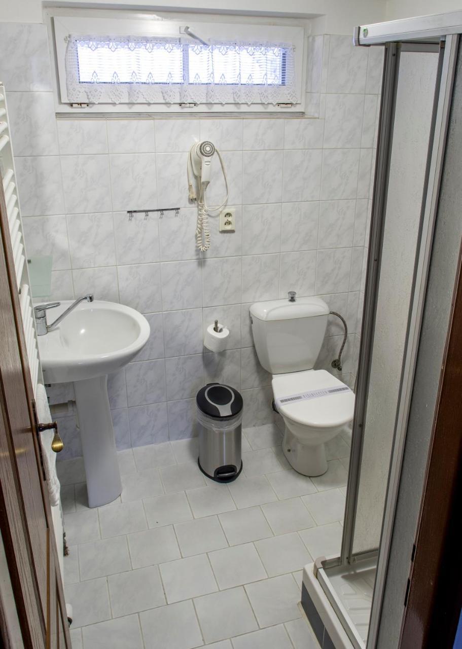 Penzion U Candru Vyšší Brod Exteriör bild
